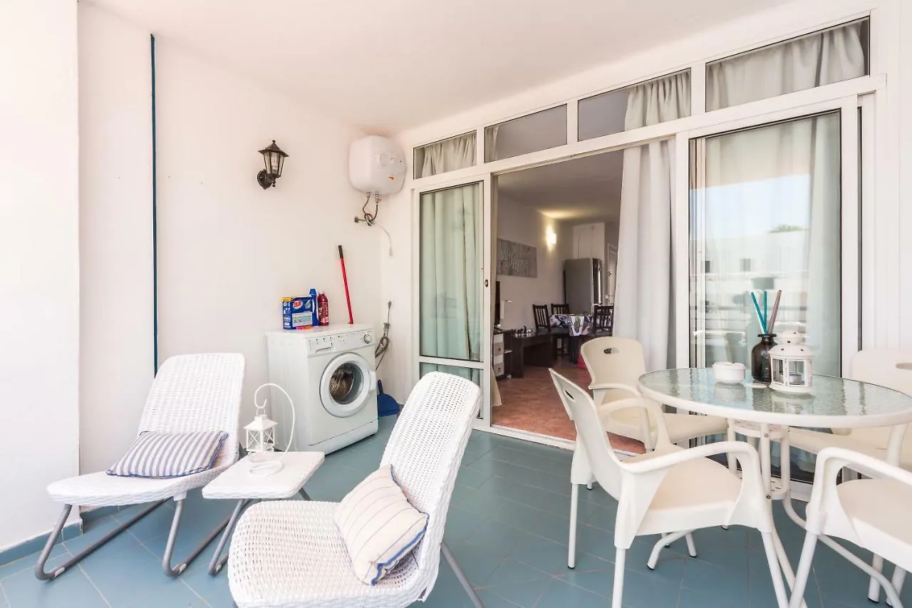 Pearl Daire Puerto del Carmen  0*, Puerto del Carmen (Lanzarote) İspanya