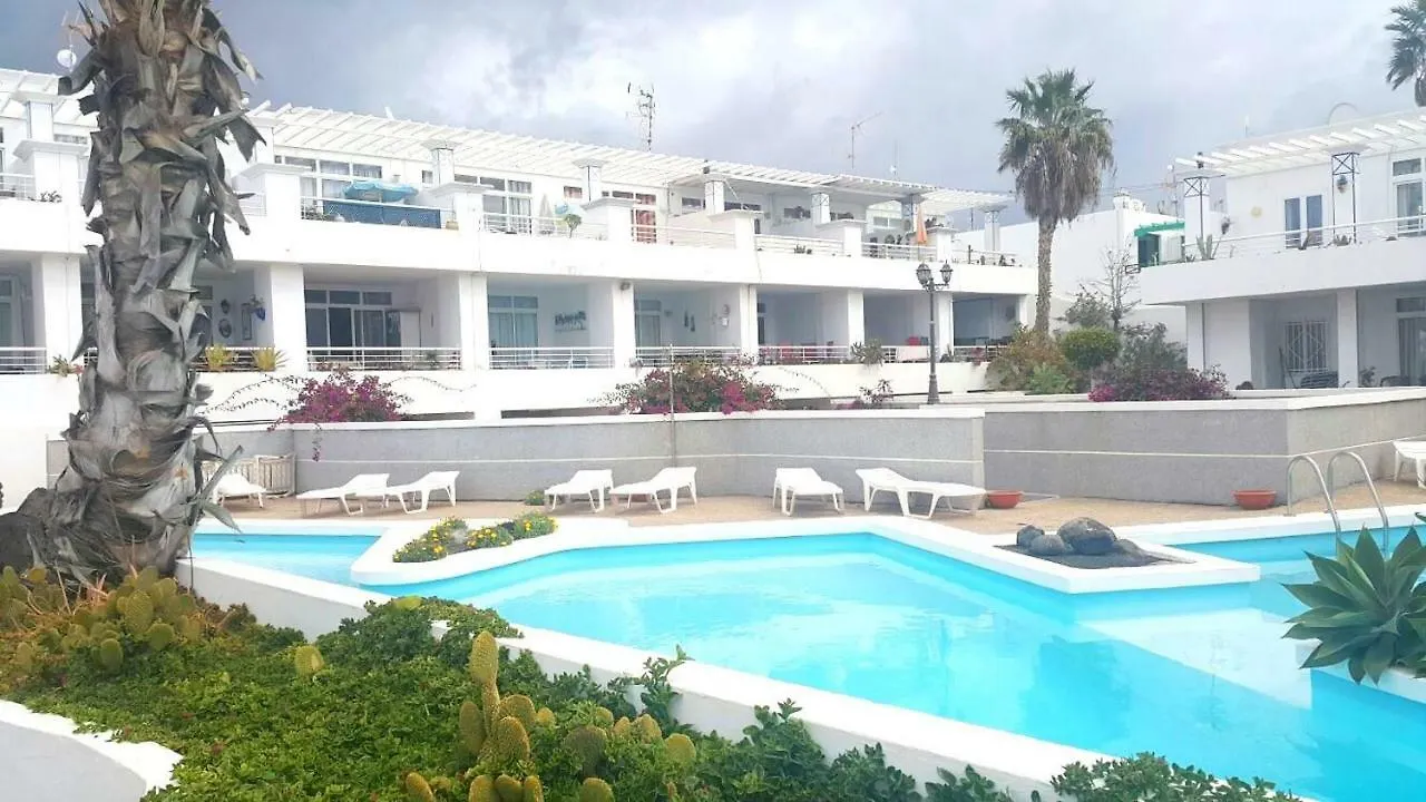 Pearl Daire Puerto del Carmen   Puerto del Carmen (Lanzarote)